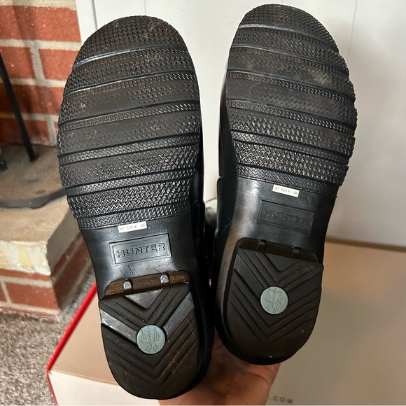 Hunter Tall Black Glossy Boots - Picture 14 of 16